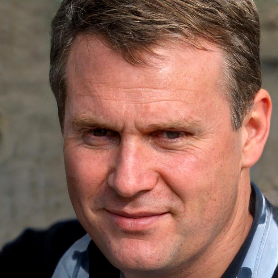 Henrik Gottschalk, Gründer von Paralivontex